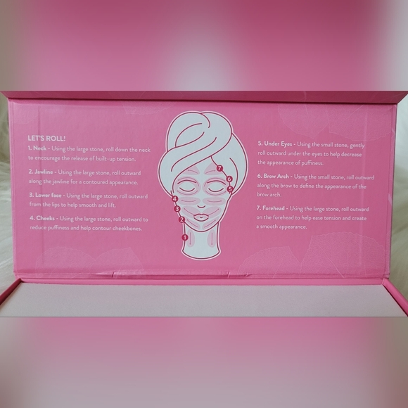 Red Aspen Rose Quartz Face Roller - Picture 4 of 7
